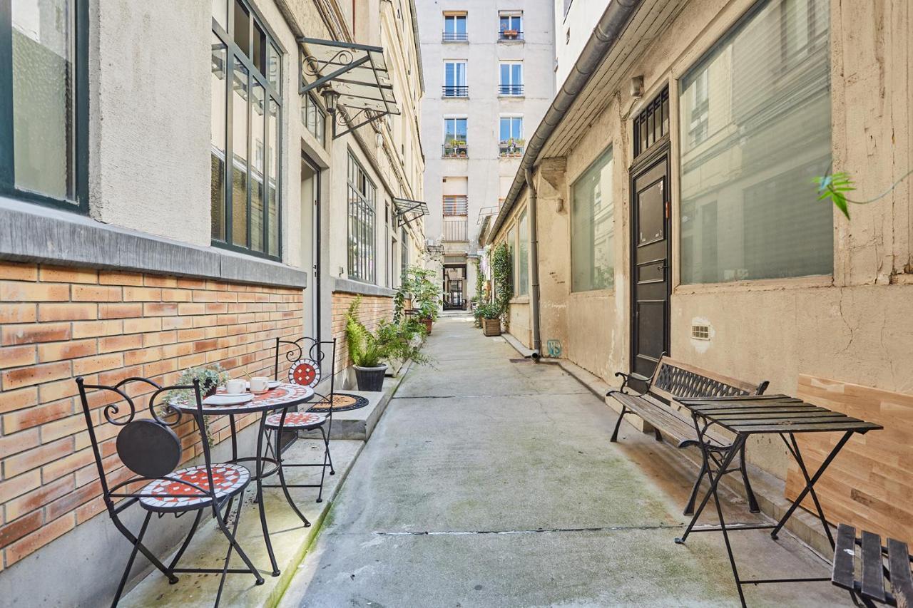 Apartment Center Of Paris By Studio Prestige Exterior photo